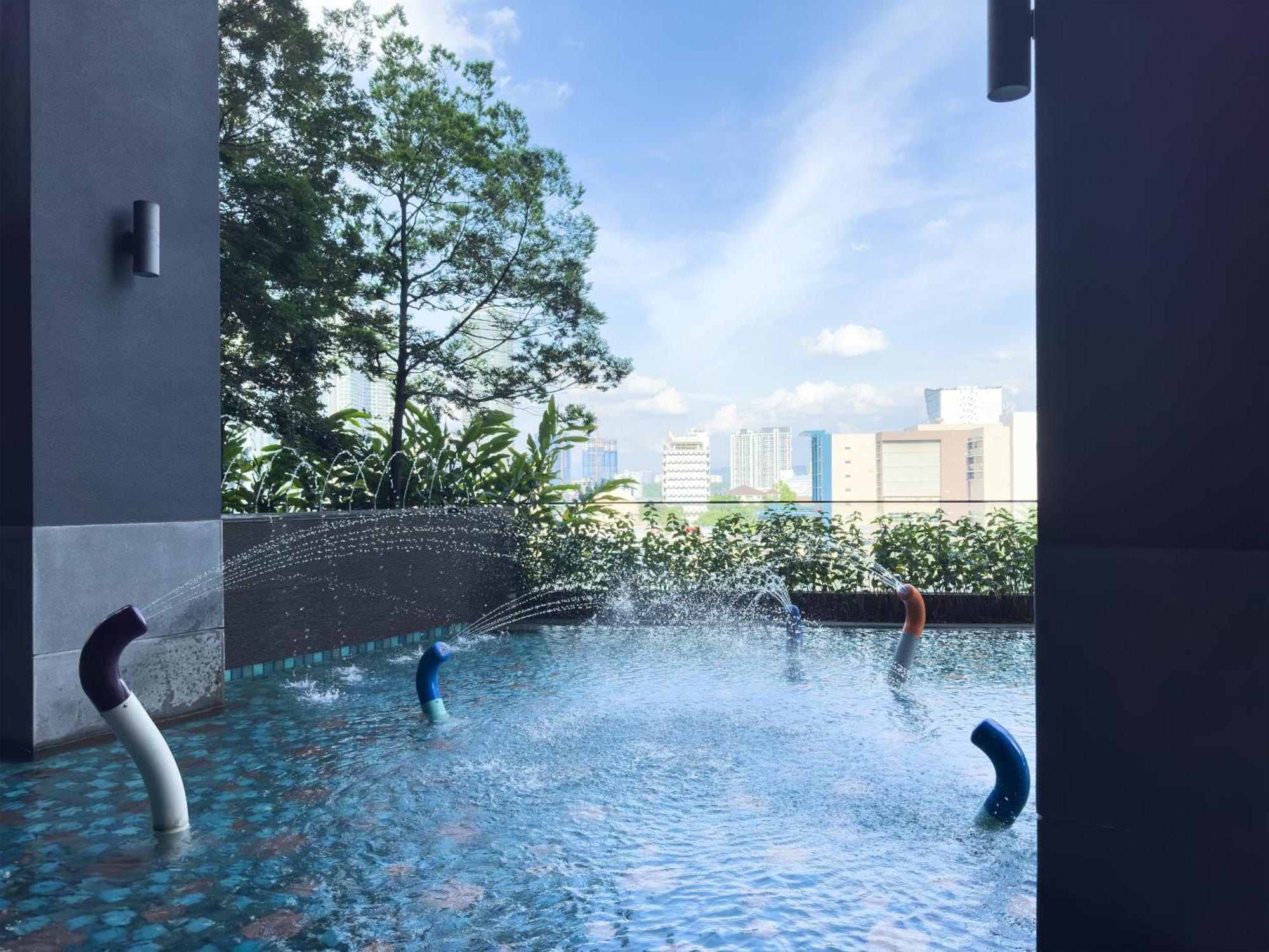 Pangsapuri 5 Pax - Bangsar South - 7 Mins Drive To Mid Valley Kuala Lumpur